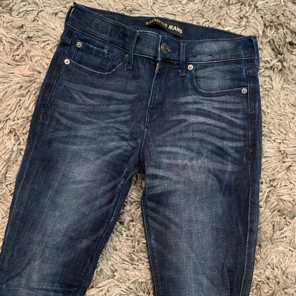 Express Mid Rise Jean Legging - Picture 3 of 8